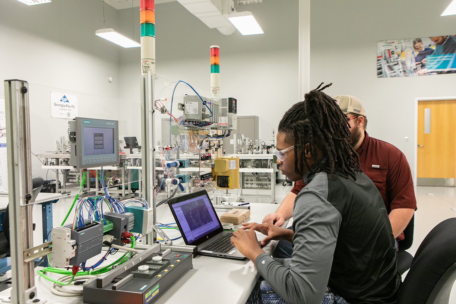 Mechatronics Fundamentals Technician