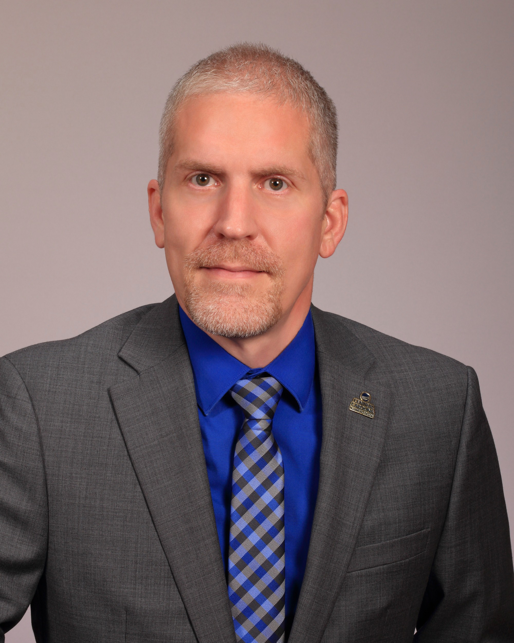 Jason Tisdel headshot